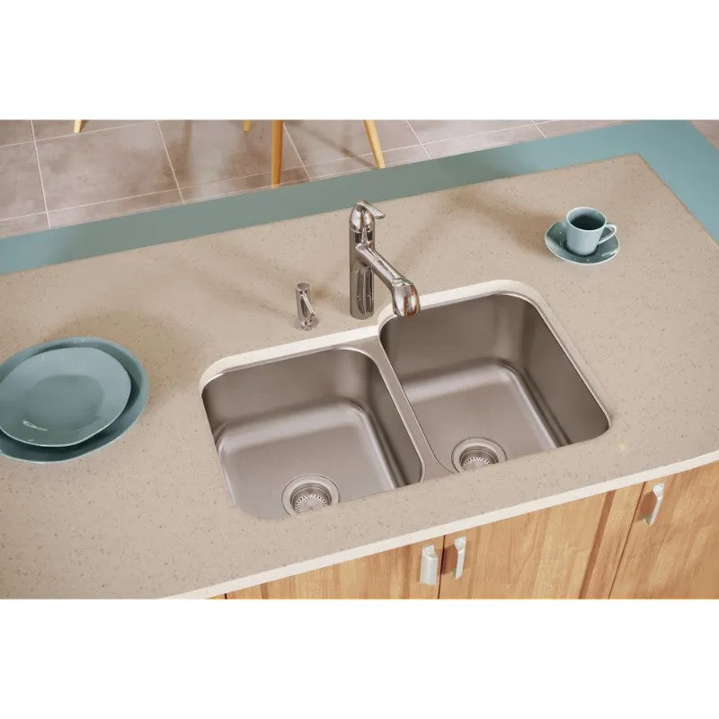 Dayton 20.5" x 31.75" x 10" Stainless Steel Double-Basin Undermount Kitchen Sink in Radiant Satin