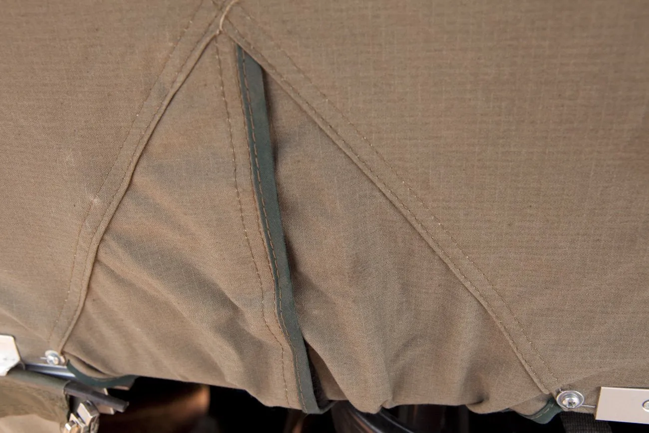 Eezi-Awn Series 3 Roof Top Tent