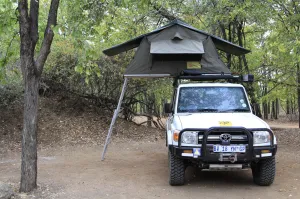 Eezi-Awn Series 3 Roof Top Tent