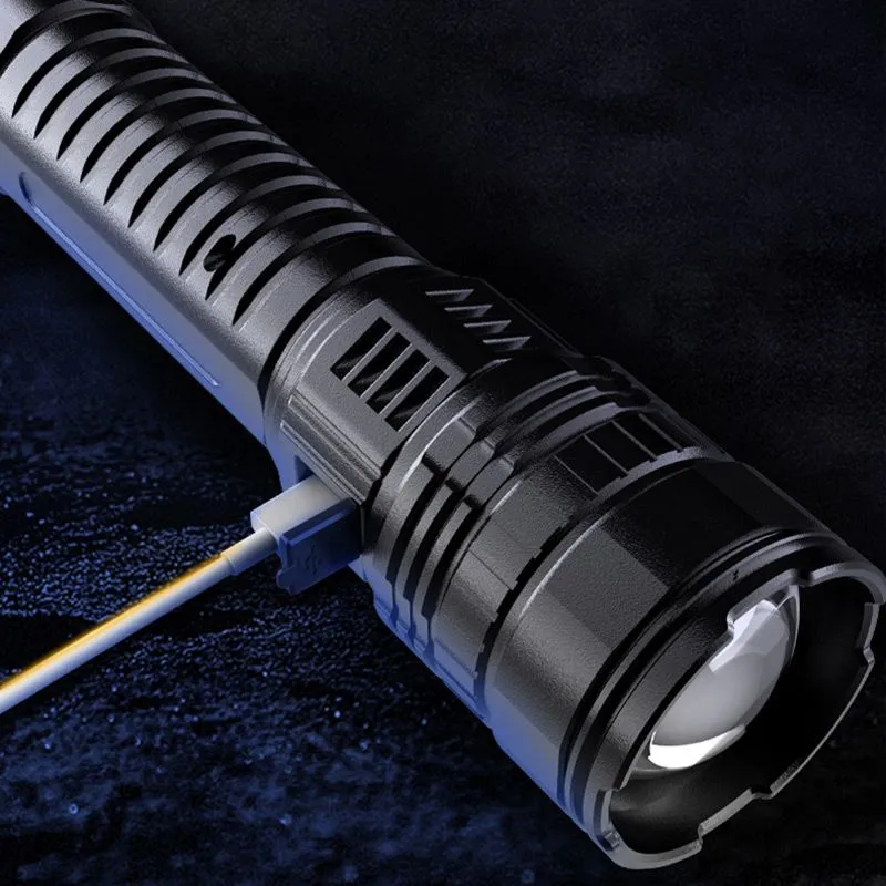 Hot saleMultifunctional White Laser Telescopic Zoom Tactical Flashlight