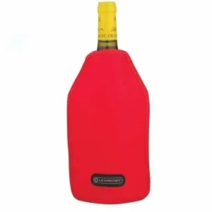 Le Creuset WA-126 Cooler Sleeve Cerise