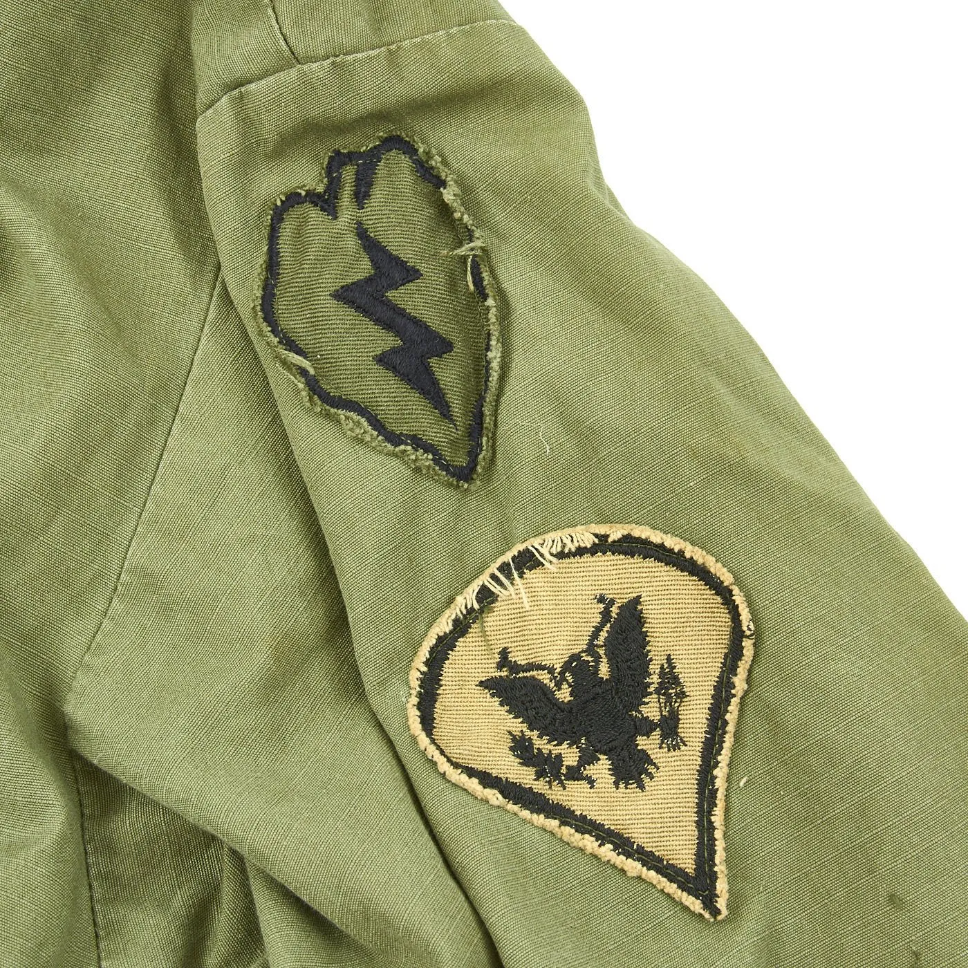 Original U.S. Vietnam War Infantryman Fatigue Uniform and M-56 Gear Set with M72 A2 LAW Light Anti-Tank Weapon