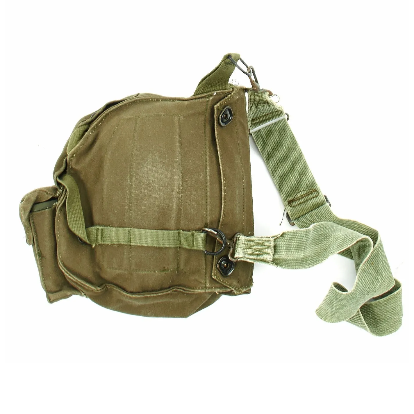 Original U.S. Vietnam War Infantryman Fatigue Uniform and M-56 Gear Set with M72 A2 LAW Light Anti-Tank Weapon