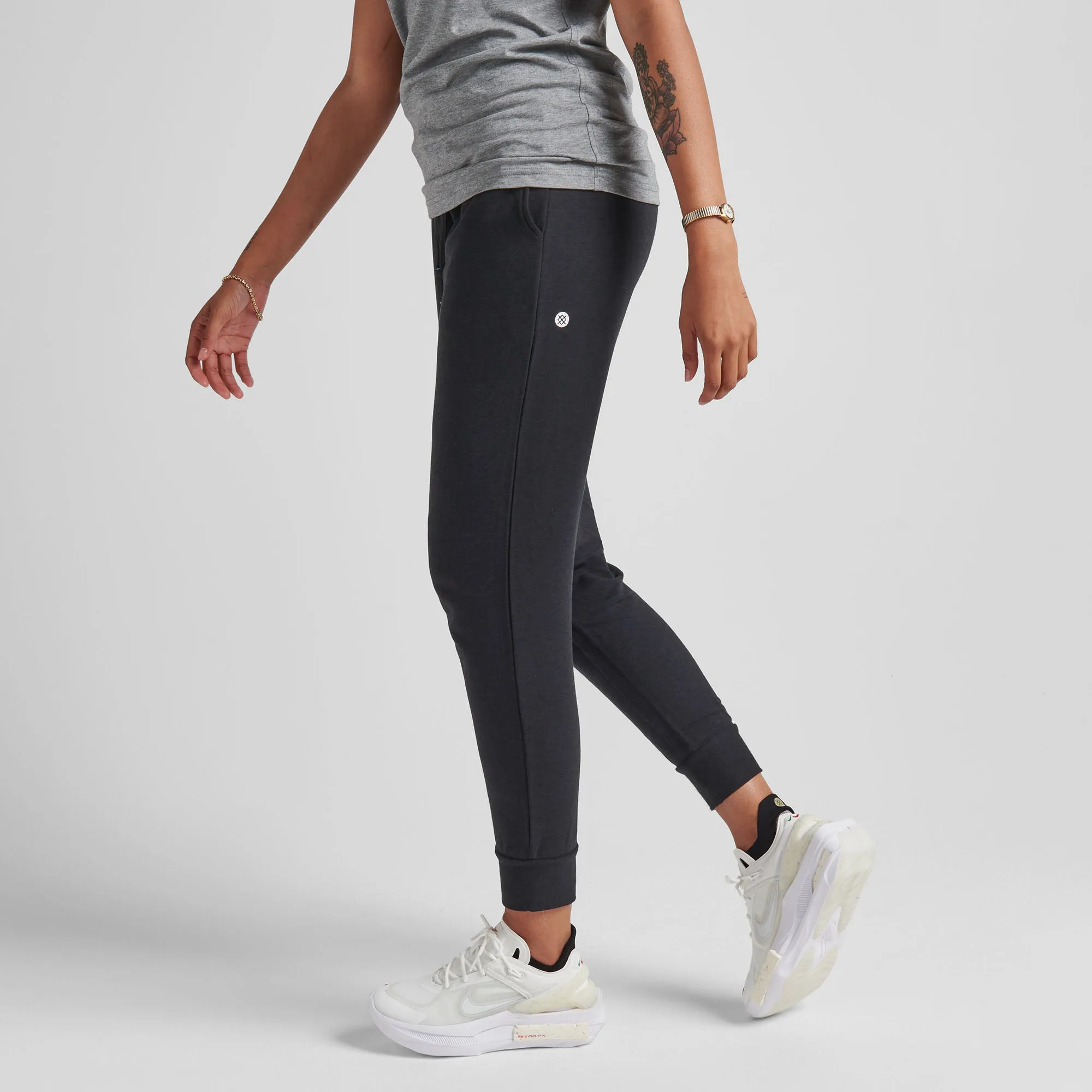 WOMEN'S SHELTER JOGGER
